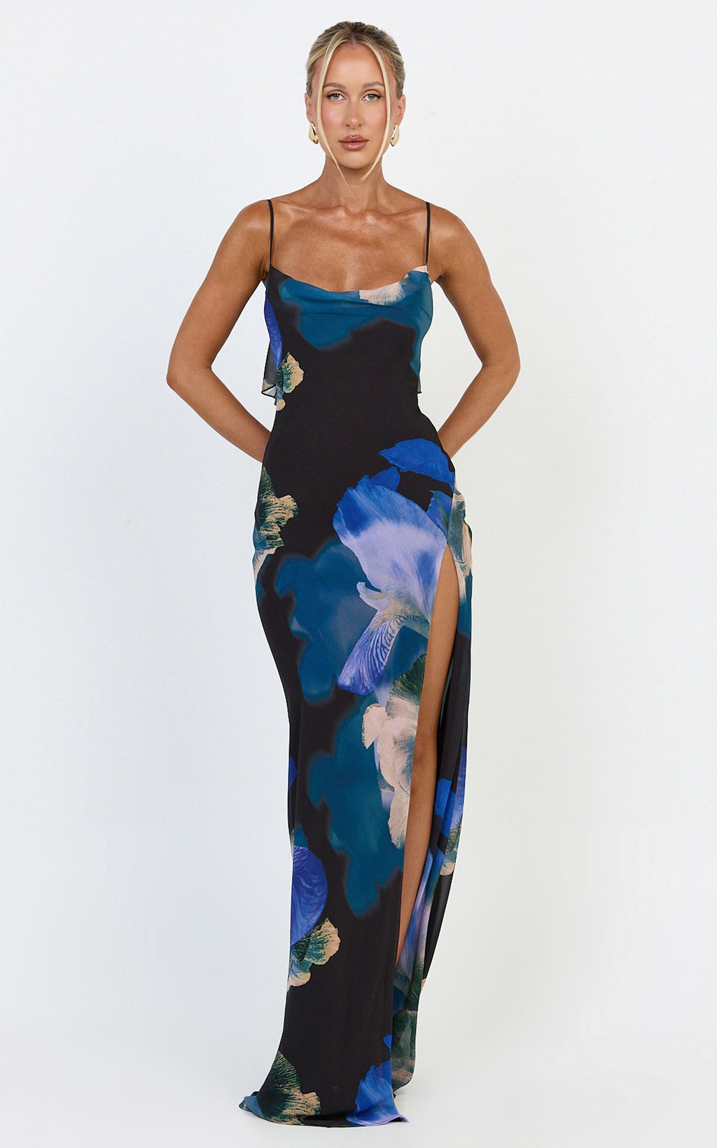 Solara Maxi Elbise - Midnight Resort Orchid Desenli Degaje Yaka Sırt Dekolteli Elbise