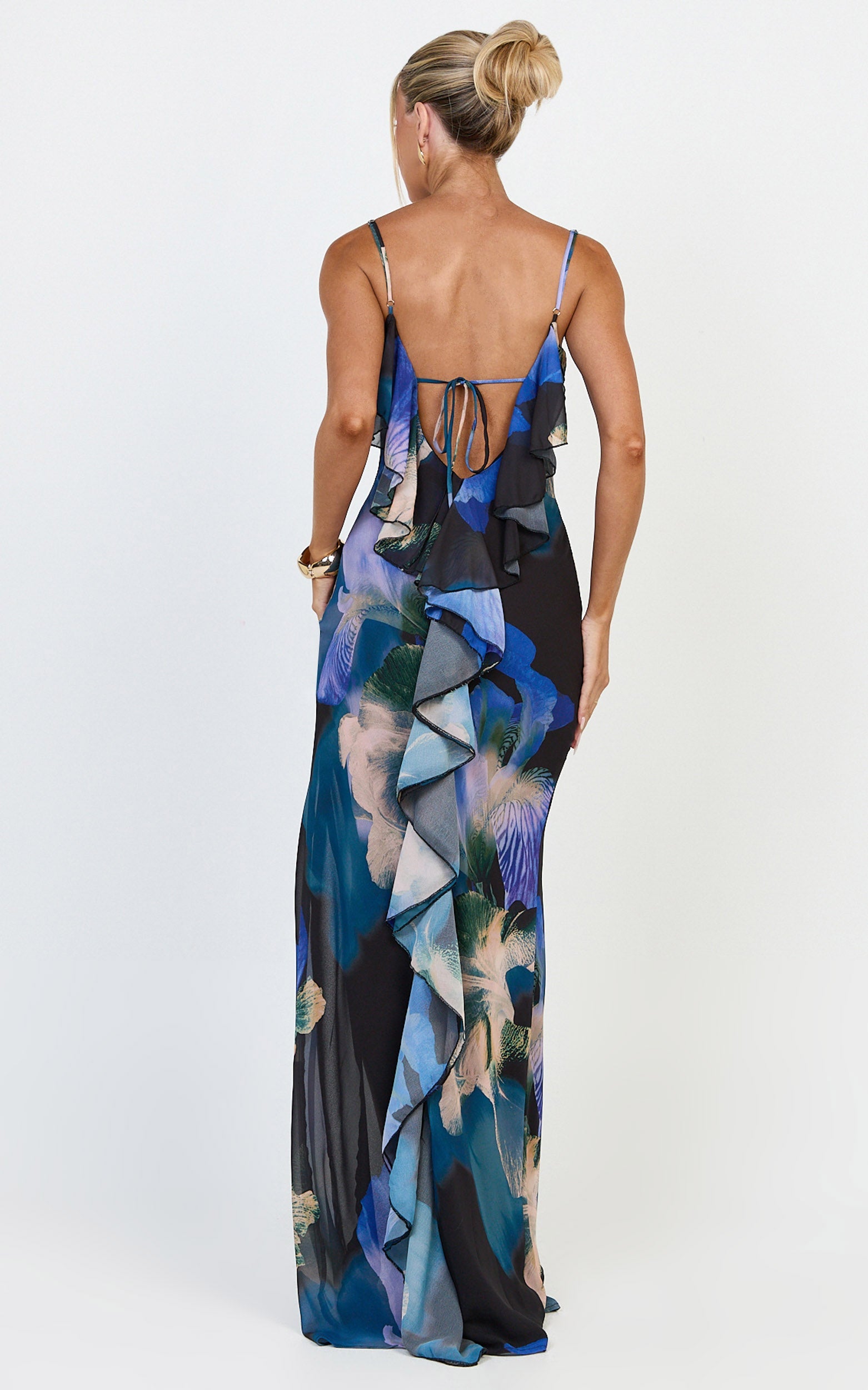 Solara Maxi Elbise - Midnight Resort Orchid Desenli Degaje Yaka Sırt Dekolteli Elbise