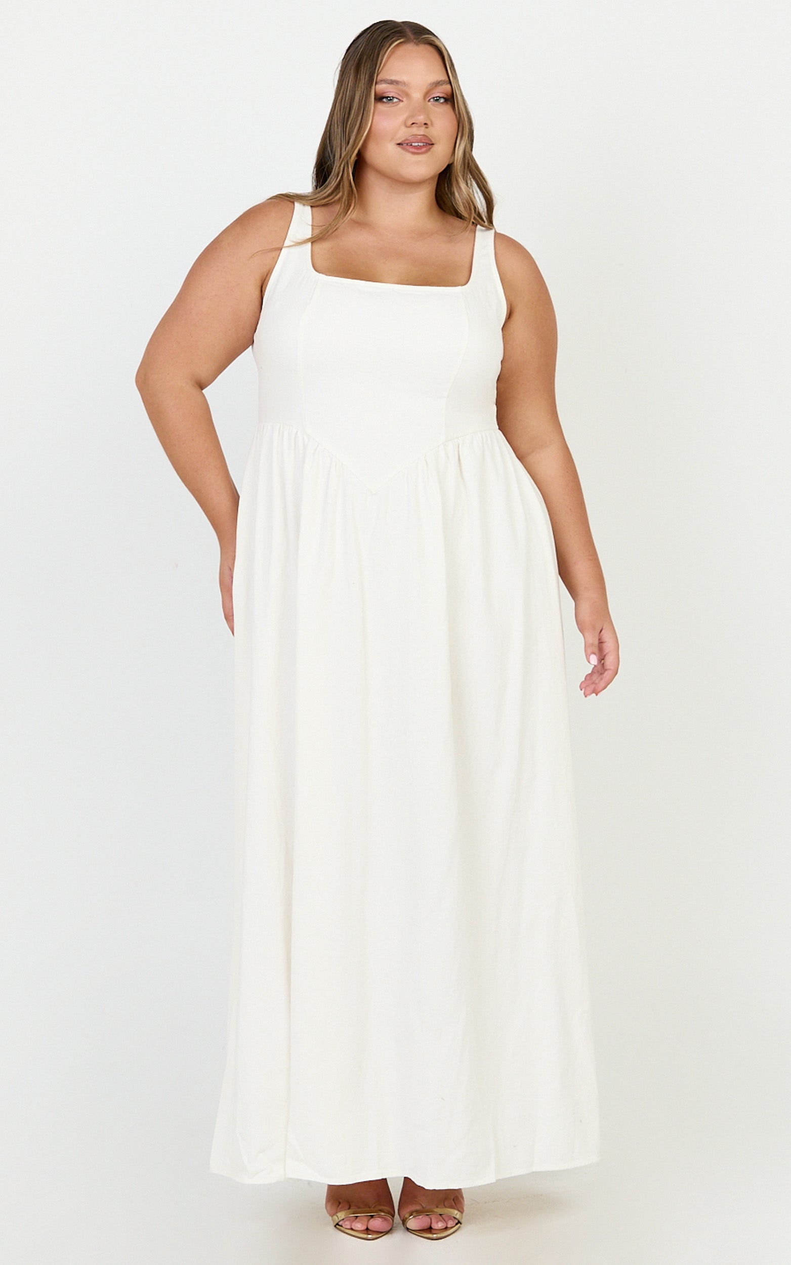 Rhaziya Midi Elbise - Beyaz Kolsuz Düz Yaka Fit & Flare Elbise