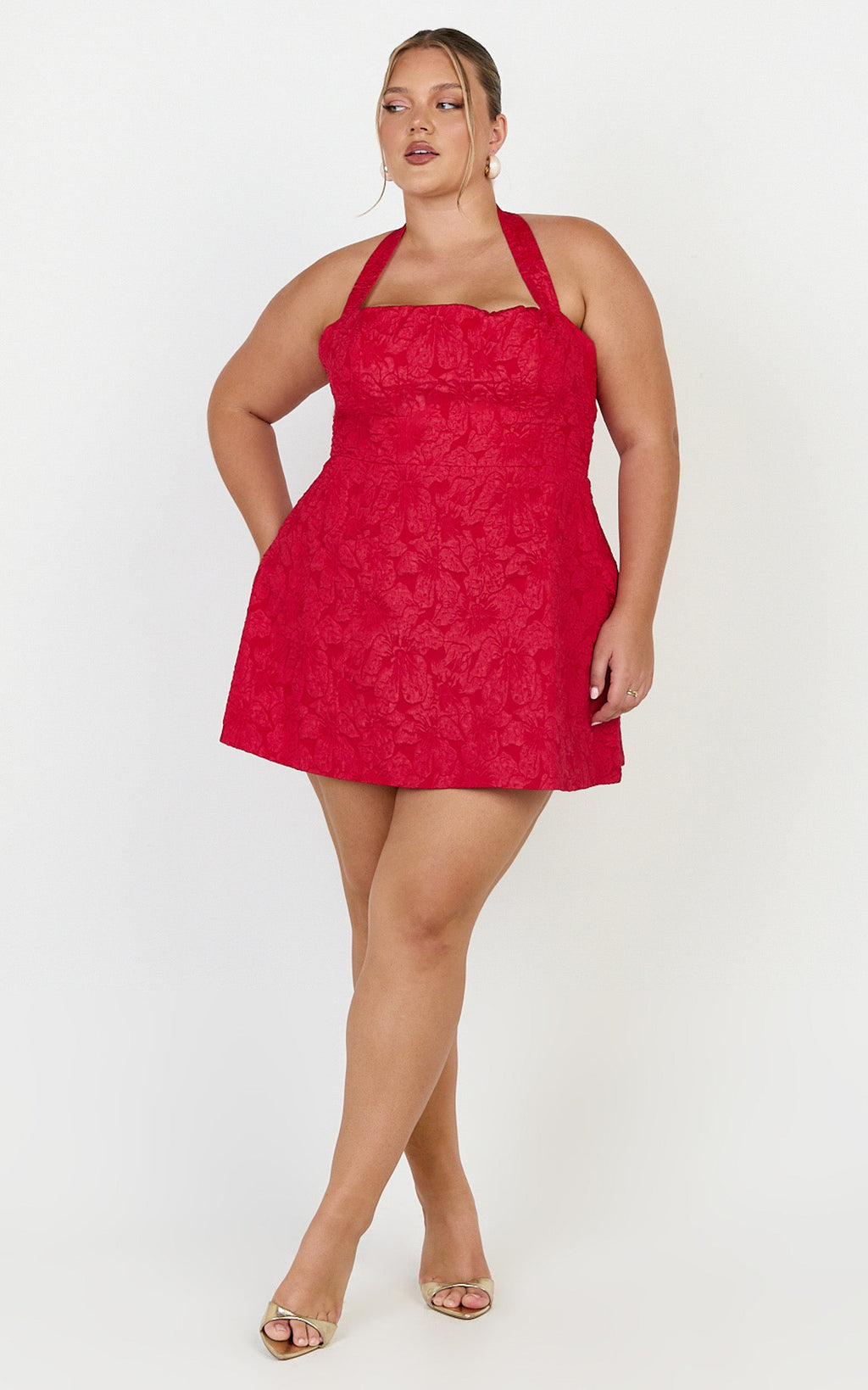 Gabbie Mini Elbise - Kırmızı Jakarlı Boyundan Bağlamalı Fit & Flare Elbise