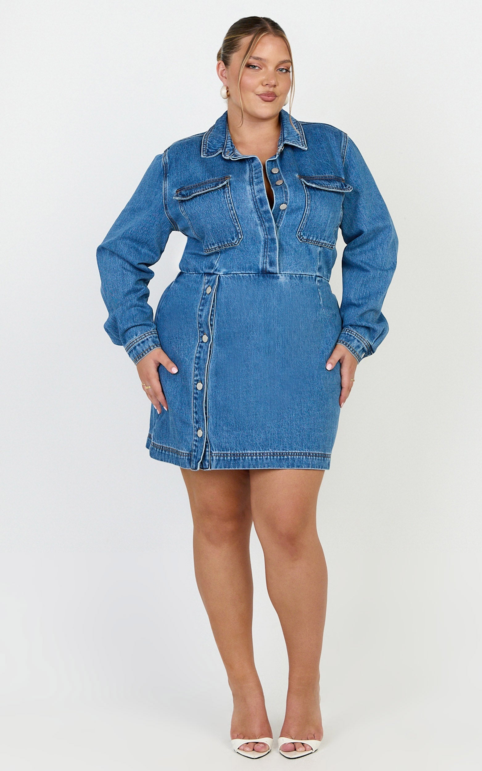 Ainsley Mini Elbise - Orta Mavi Yıkamalı Düğmeli Uzun Kollu Denim Elbise