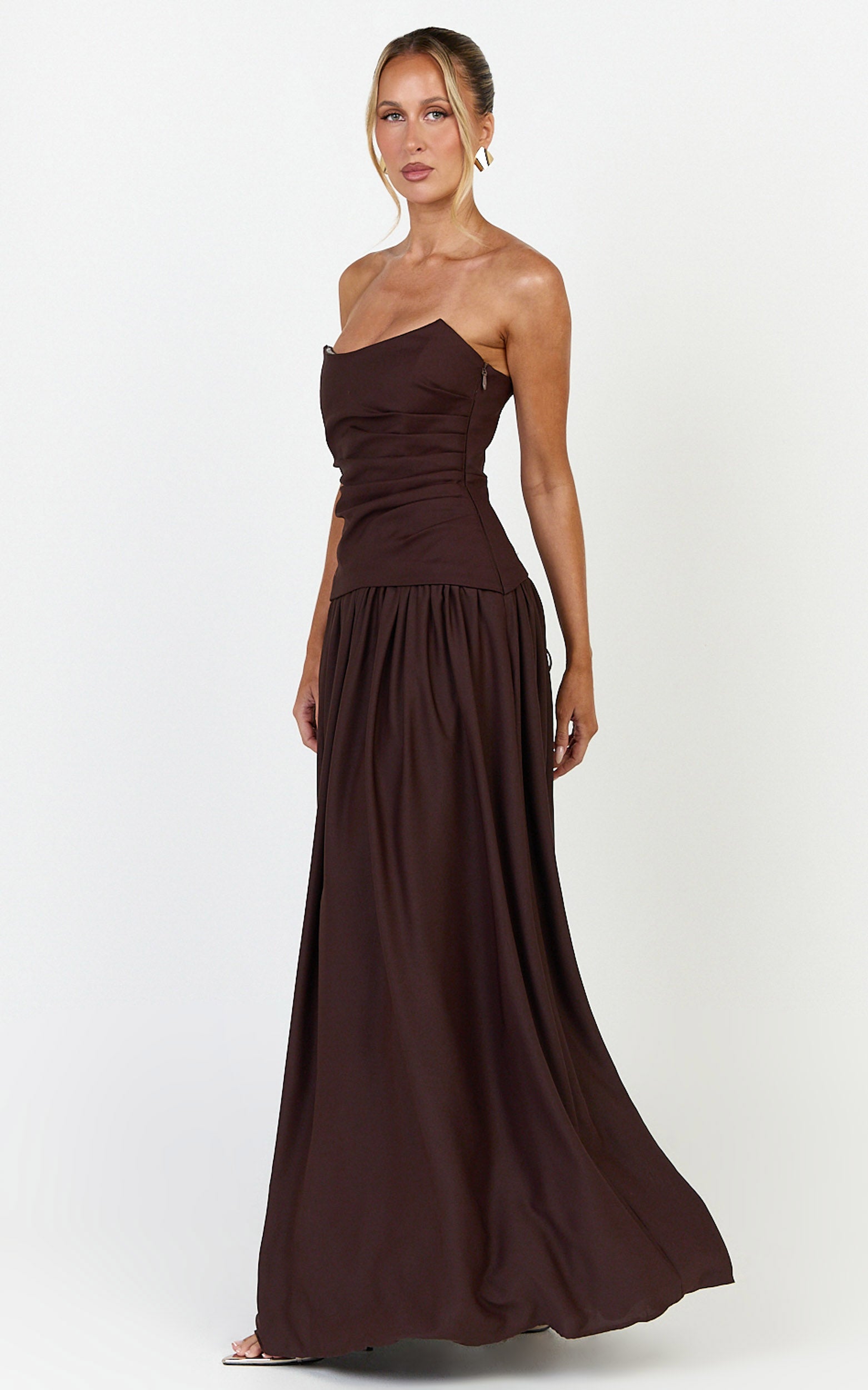 Marlowe Maxi Elbise - Çikolata Straplez Büzgülü Büstlü Fit & Flare Elbise