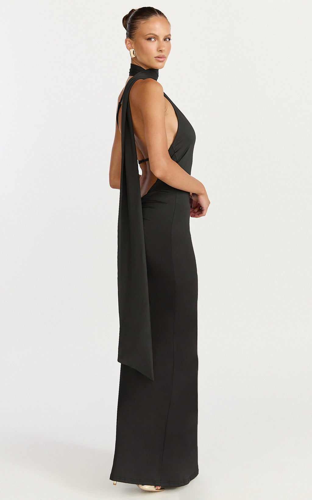 Seraphine Maxi Elbise - Siyah Boyundan Bağlamalı Düşük Sırt Fit & Flare Elbise