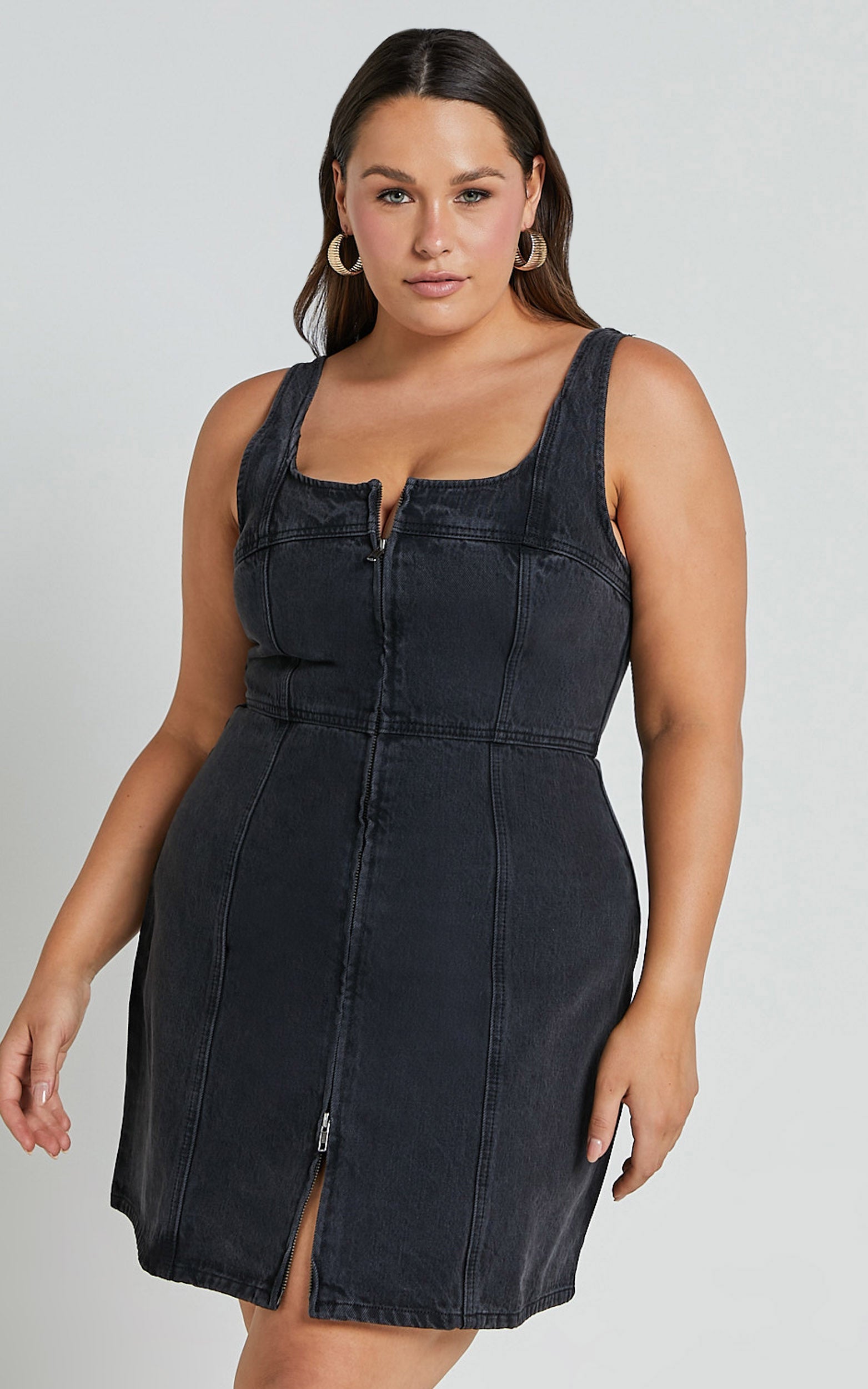 Chrysoula Mini Elbise - Yıkanmış Siyah Kare Yaka Önden Fermuarlı Kolsuz Bodycon Denim Elbise