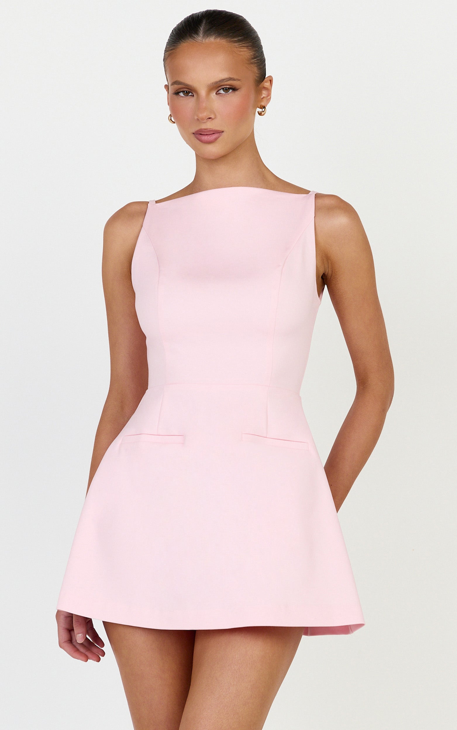 Eloise Şort Tulum - Pembe Düz Yaka Fit & Flare Tulum