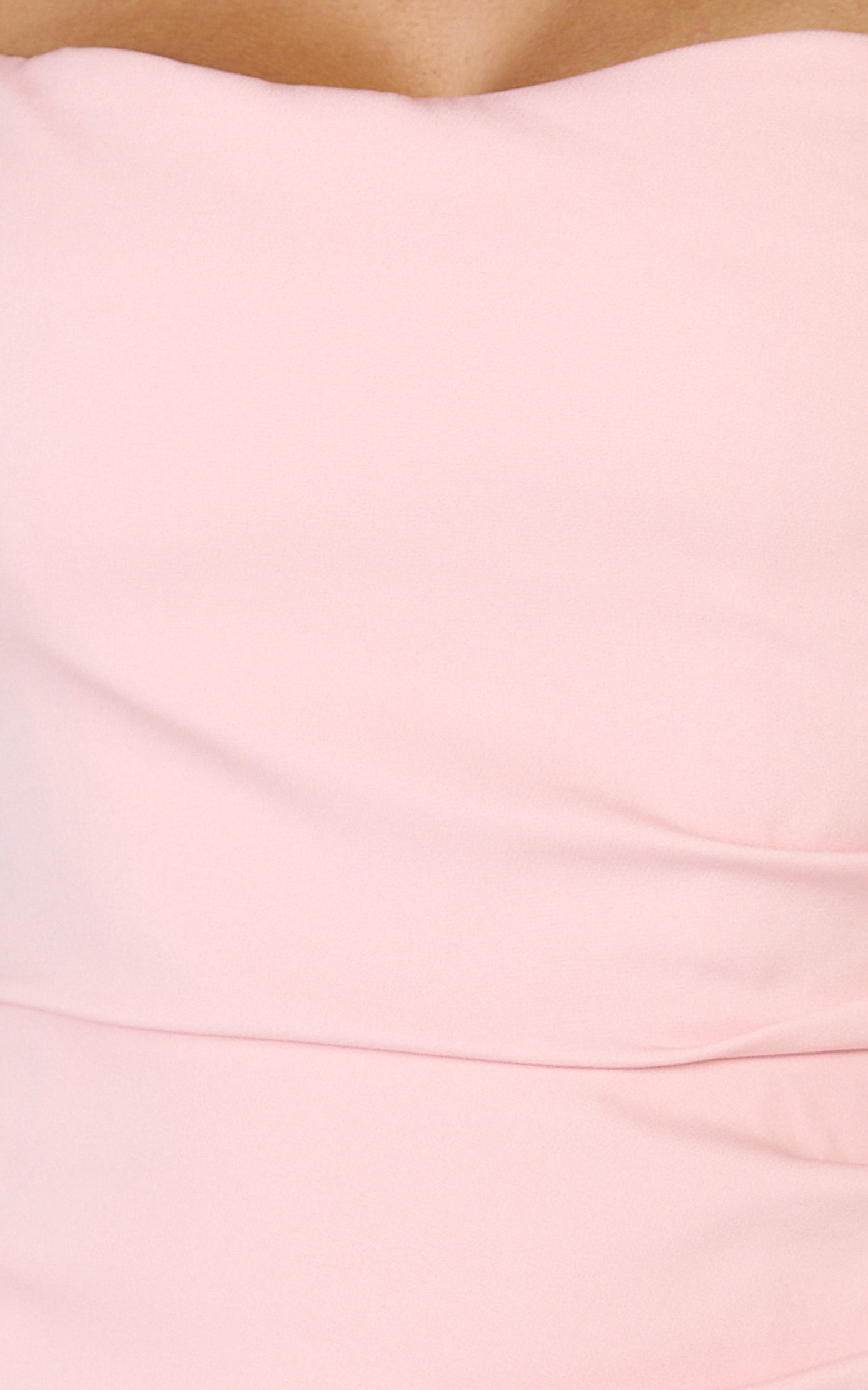 Sandy Mini Elbise - Pembe Kalp Yaka Boyundan Bağlamalı Pilili Detaylı Elbise