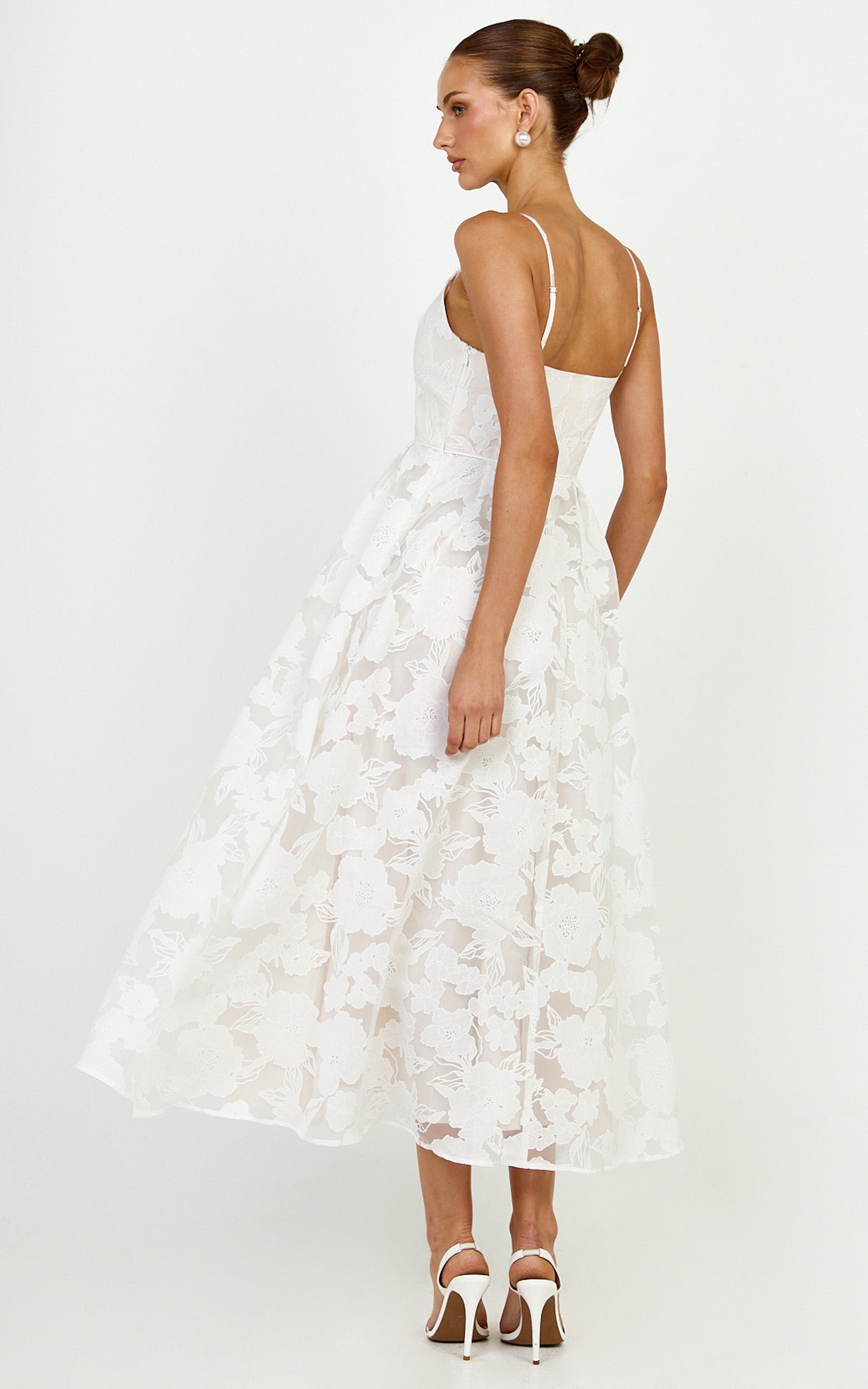 Philine Midi Elbise - Beyaz Jakarlı Derin Dekolteli Fit & Flare Elbise