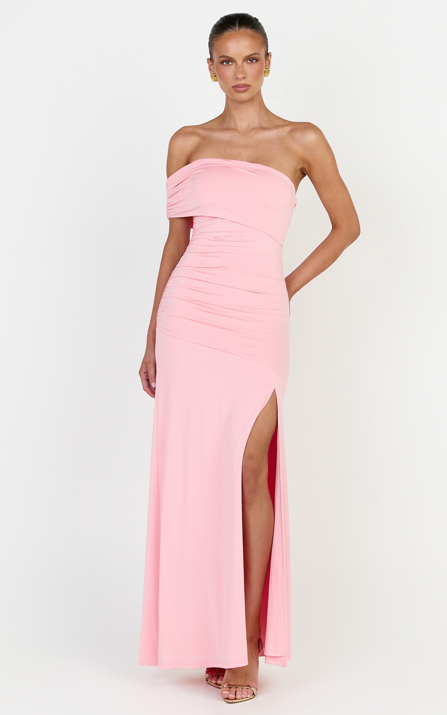 Opal Maxi Elbise - Pembe Omuzları Açık Büzgülü Büstlü Fit & Flare Elbise