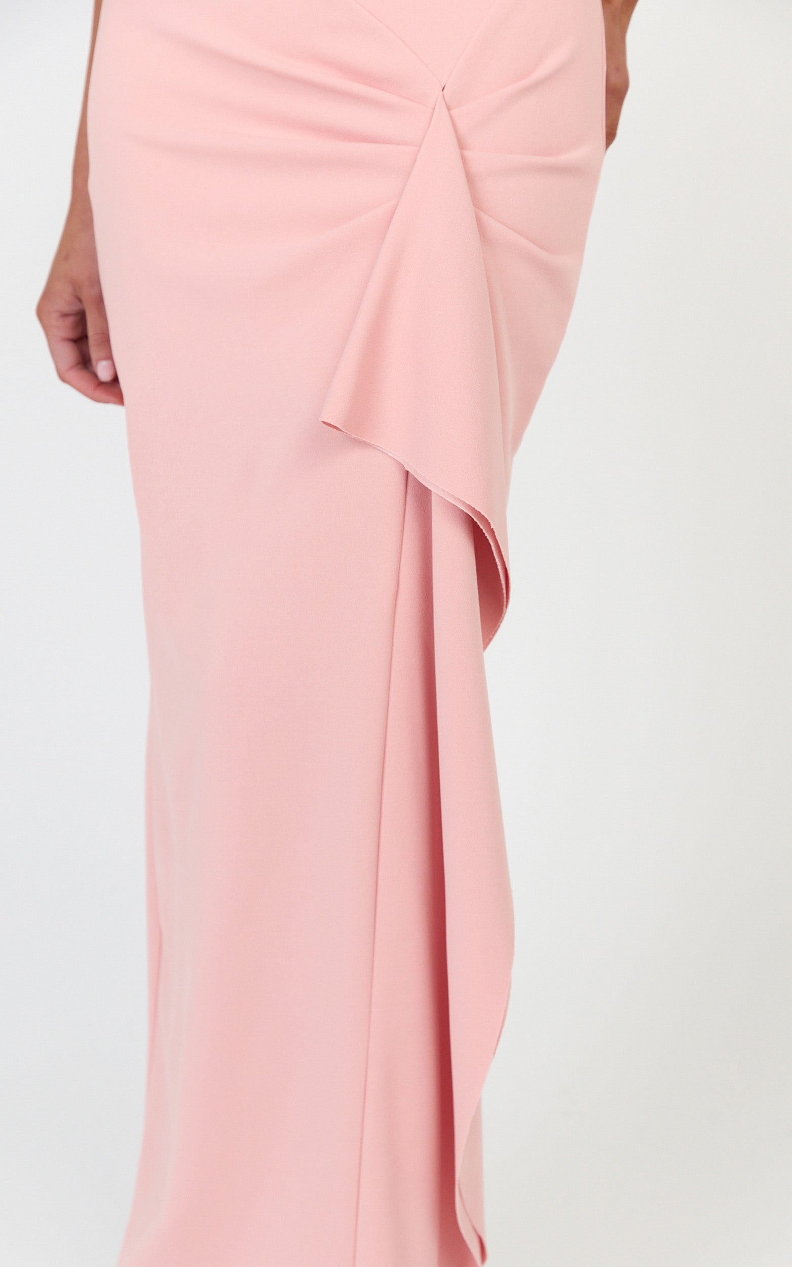 Alba Maxi Elbise - Pembe Omuzları Açık Şelale Kuşaklı Elbise