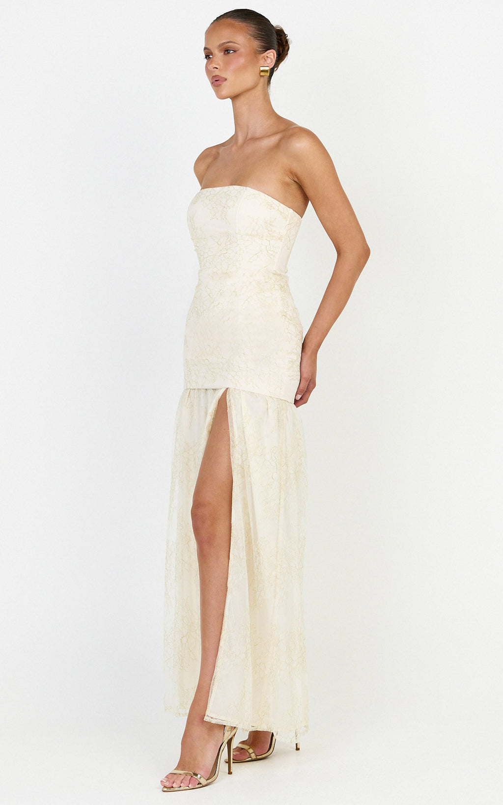 Brielle Maxi Elbise - Şampanya Straplez Büzgülü Fit & Flare Dantel Elbise