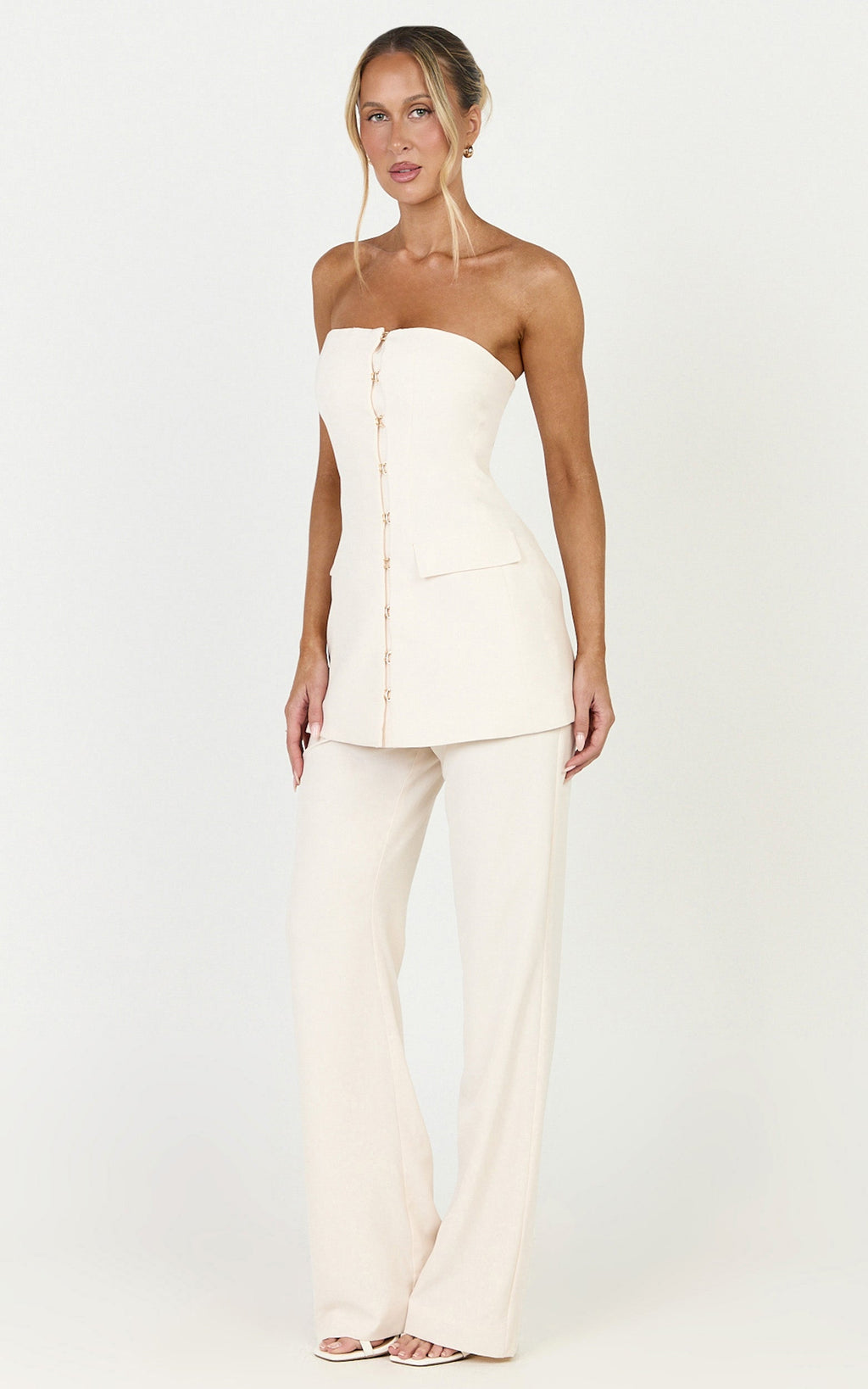 Seina İkili Üst ve Pantolon Takımı - Kırık Beyaz Straplez Uzun Üst ve Düşük Bel Daralan Paça Pantolon