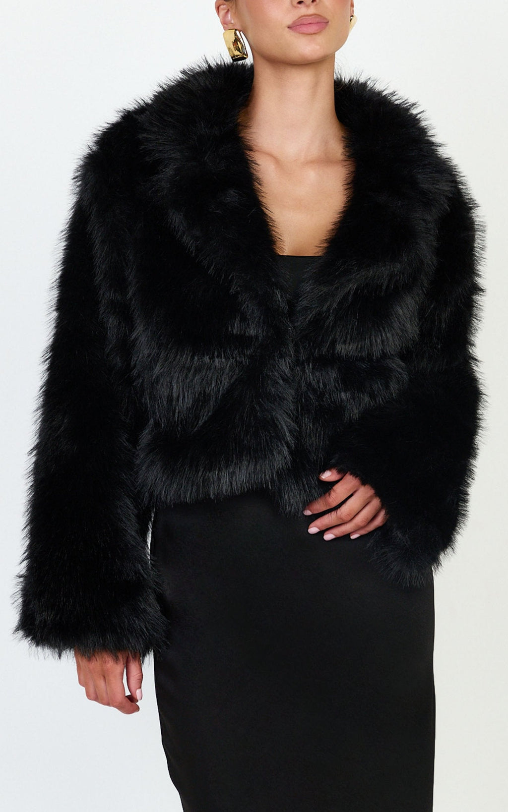 Charisse Kaban - Siyah Oversize Crop Suni Kürk Kaban