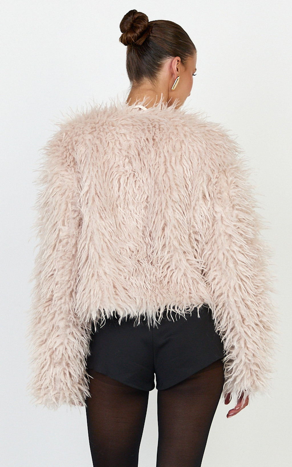 Zoe Kaban - Bej Oversize Crop Suni Kürk Kaban