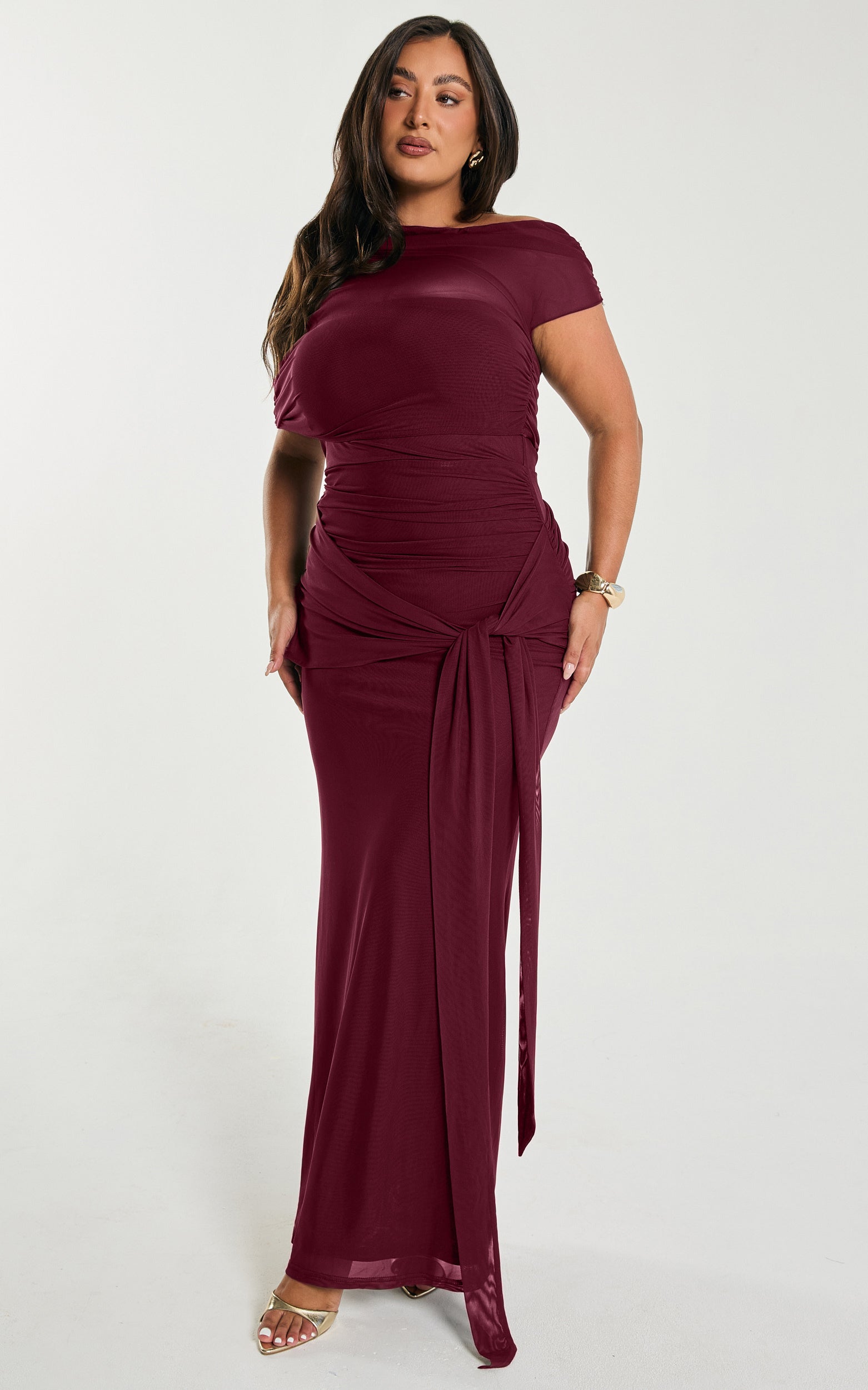 Nicolette Maxi Elbise - Bordo Pelerin Kollu Omuzları Açık Elbise