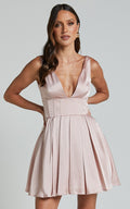 Bronte Mini Elbise - Pudra Derin Dekolteli Fit & Flare Elbise