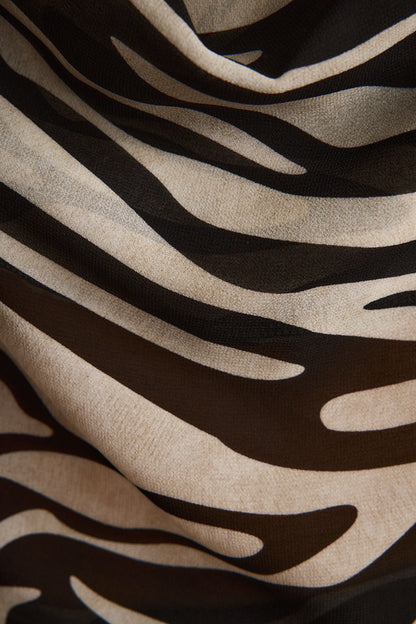 Celia Zebra Desenli Truvakar Yaka Atlet
