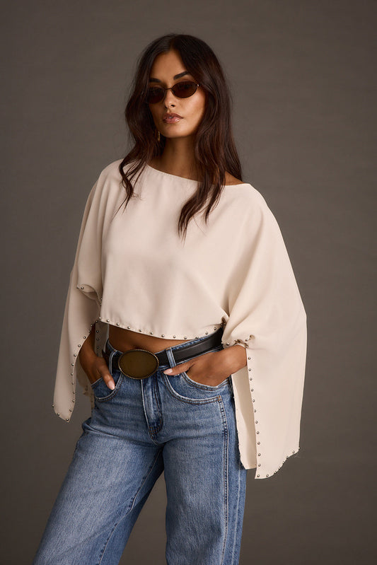 Clear Breeze Krem Zımbalı Üst
