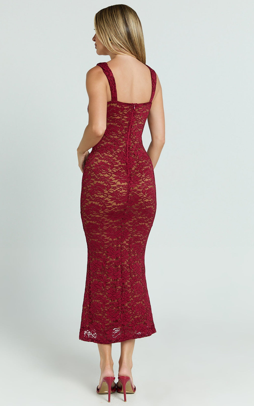 Collette Midi Elbise - Bordo Büzgülü Göğüs ve Geniş Askı Detaylı Dantel Midi Elbise