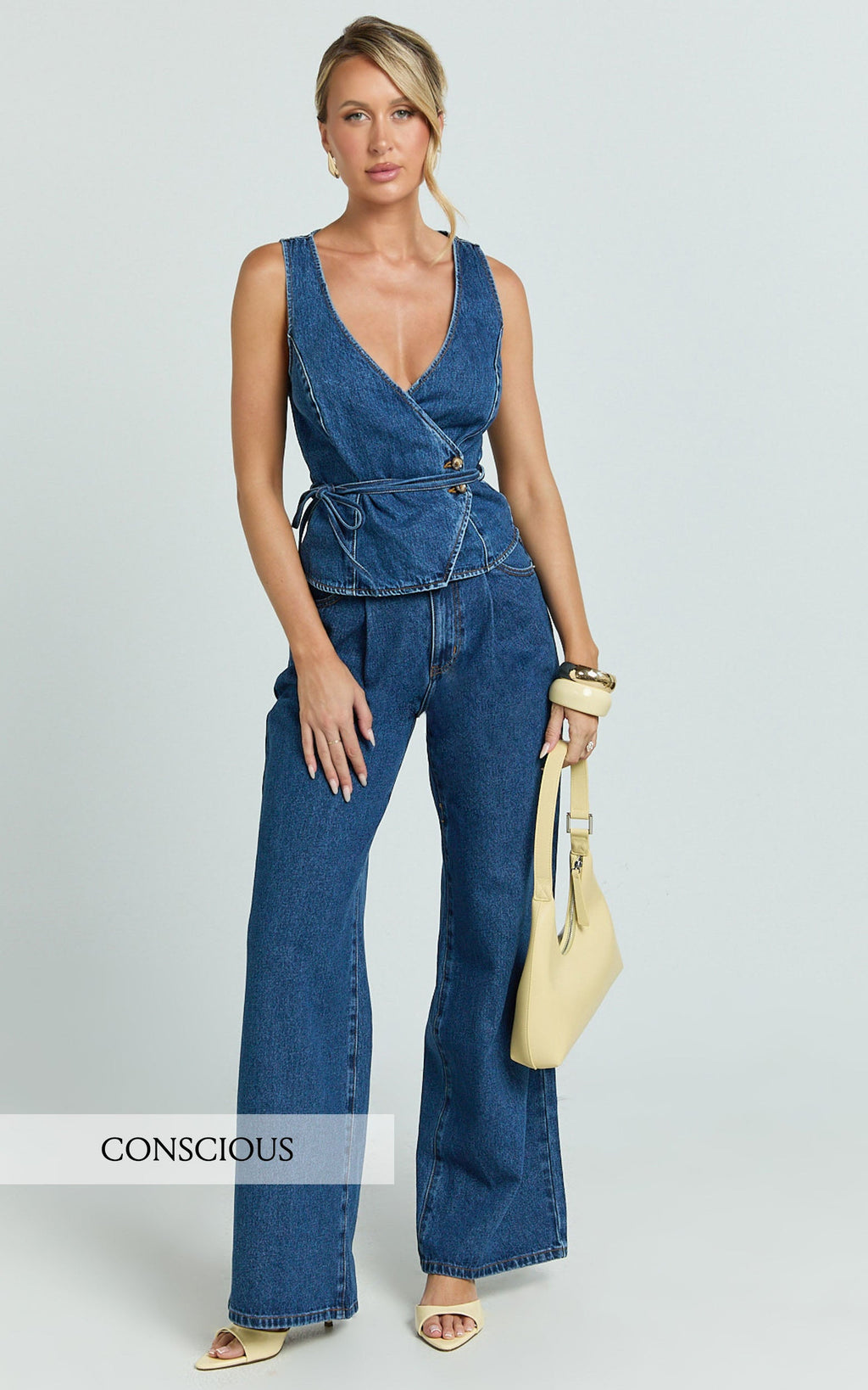 Enya Jean - Yüksek Bel Bol Paça Pileli Denim Jean - Koyu Orta Mavi
