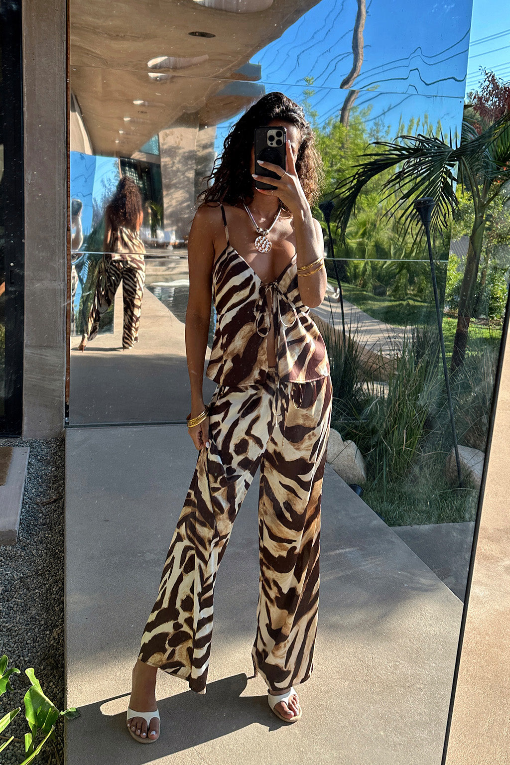 Kiki Mocha Zebra Desenli Askılı Bluz