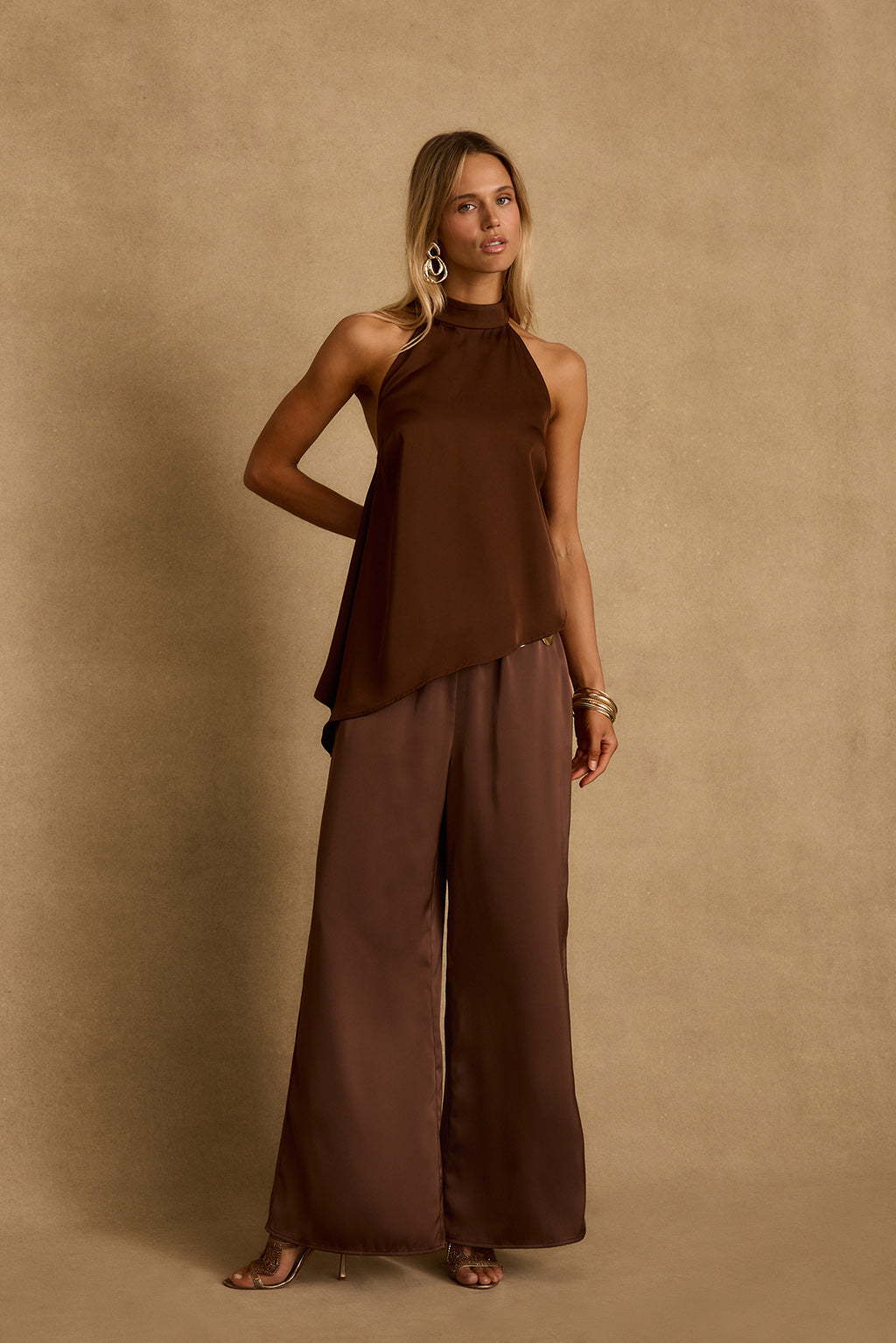Linden Mocha Asimetrik Halter Bluz