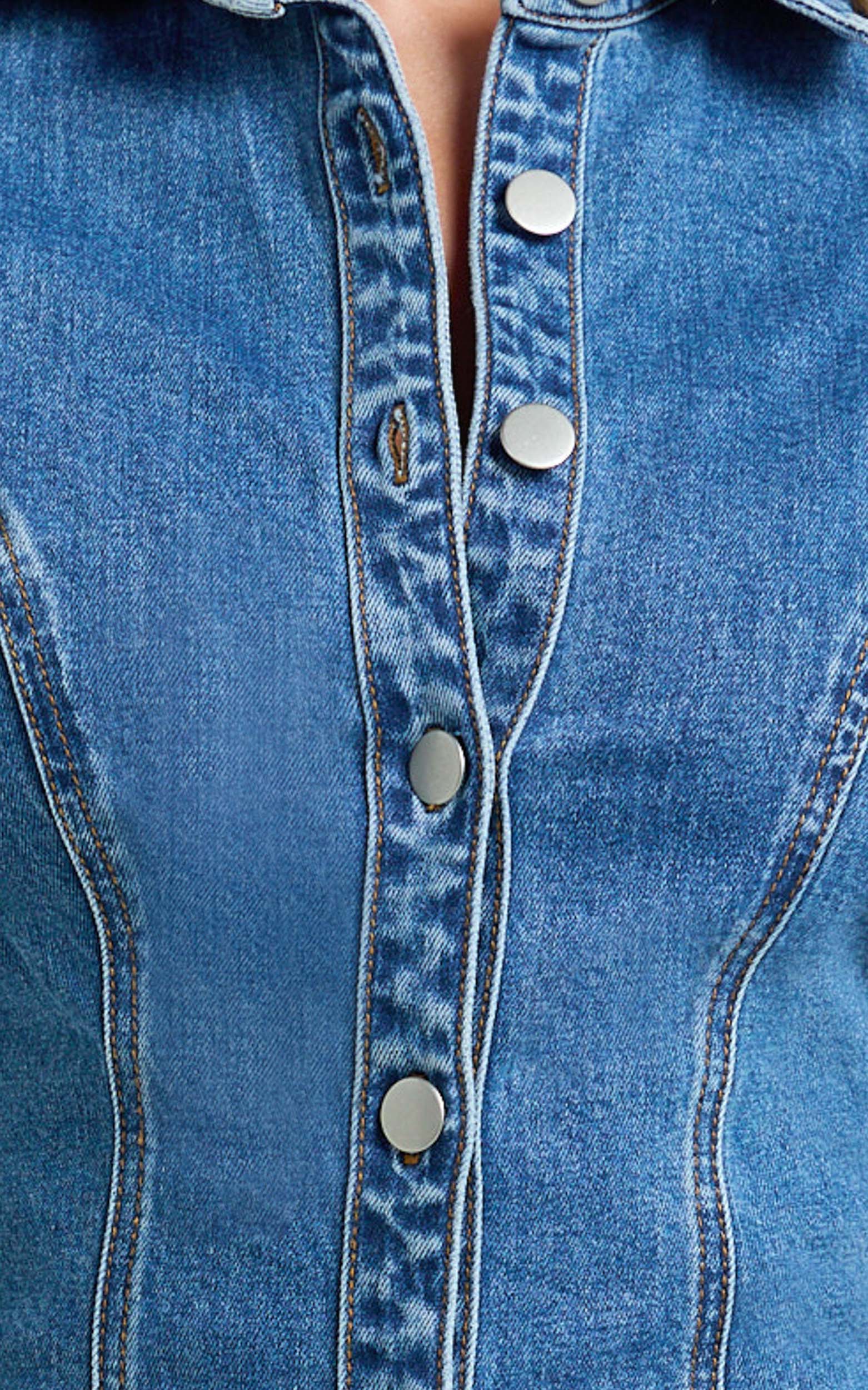 Laine Mini Elbise - Orta Mavi Yıkamalı Önden Düğmeli Denim Gömlek Elbise