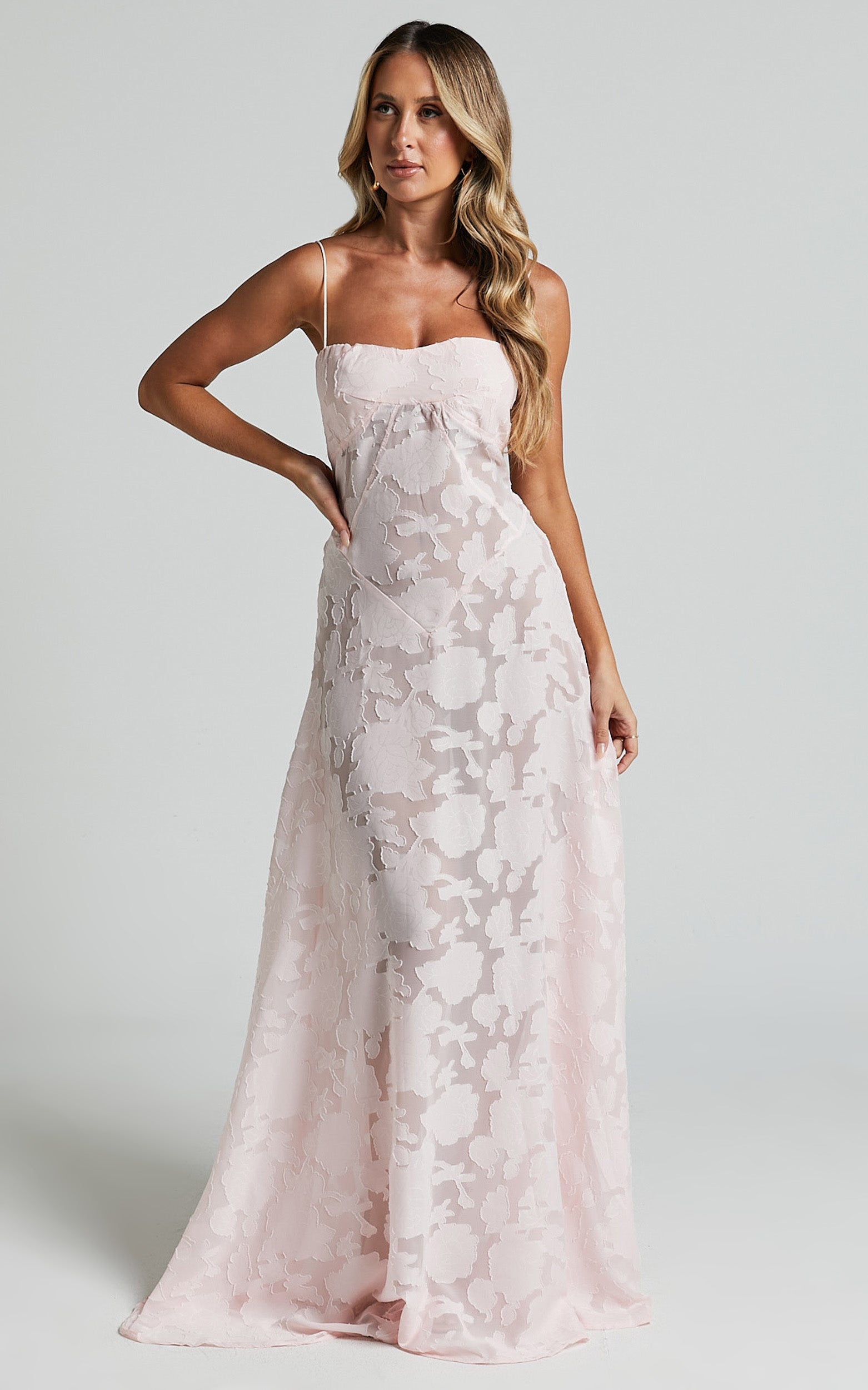Lily Maxi Elbise - Pembe Transparan Jakarlı Maxi Elbise