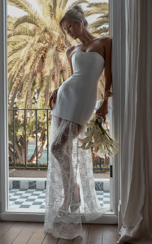 Alegra Maxi Elbise - Peplum Korsajlı Dantel Etekli Elbise - Kırık Beyaz