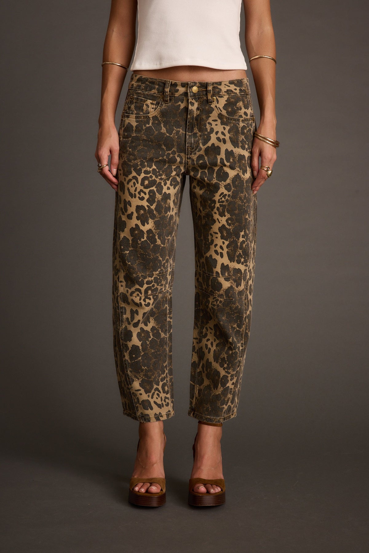 Muse Leopar Desenli Barrel Kot Pantolon