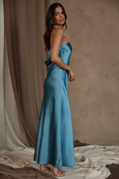 Natalia Mavi Straplez Maxi Elbise