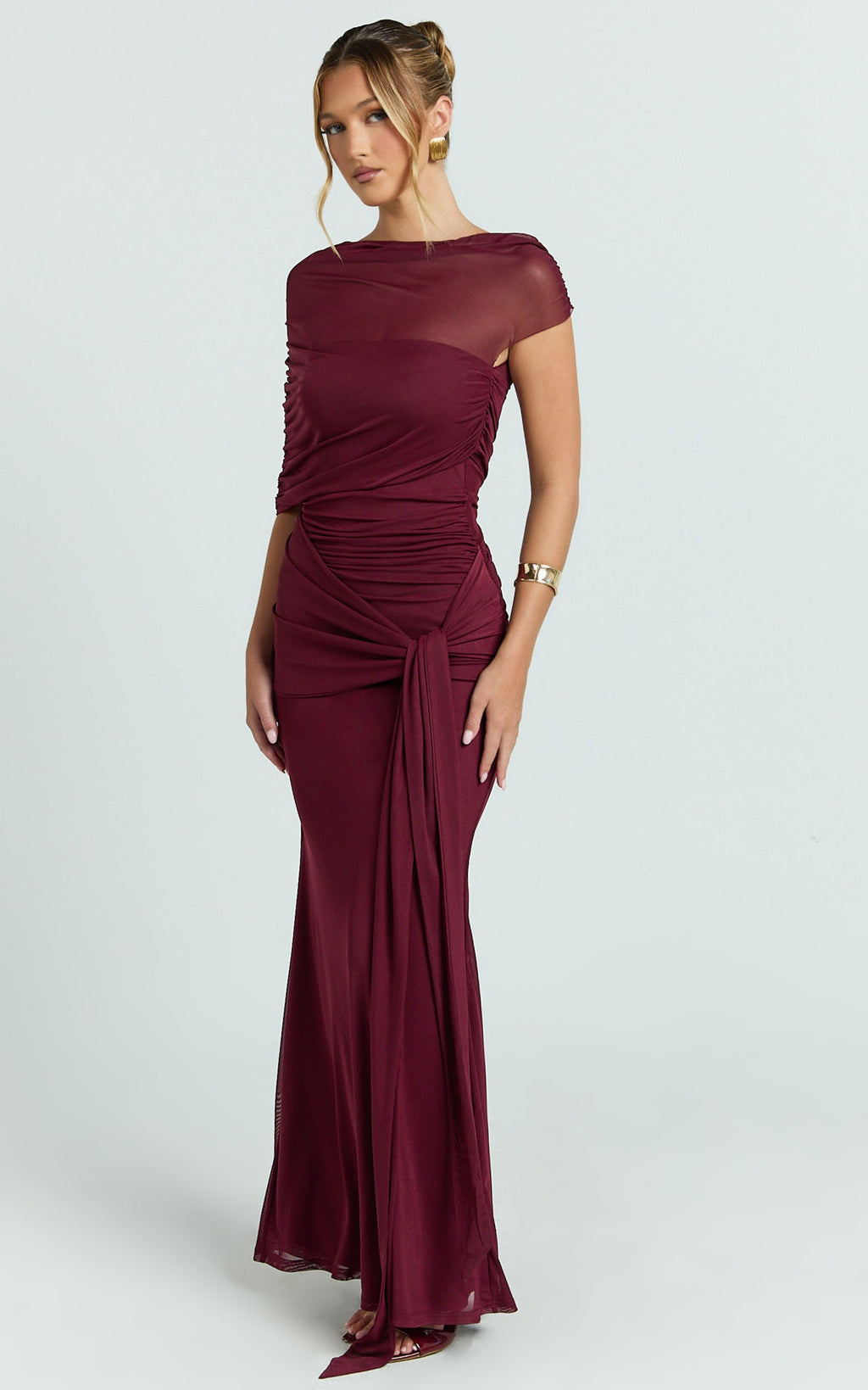 Nicolette Maxi Elbise - Bordo Pelerin Kollu Omuzları Açık Elbise