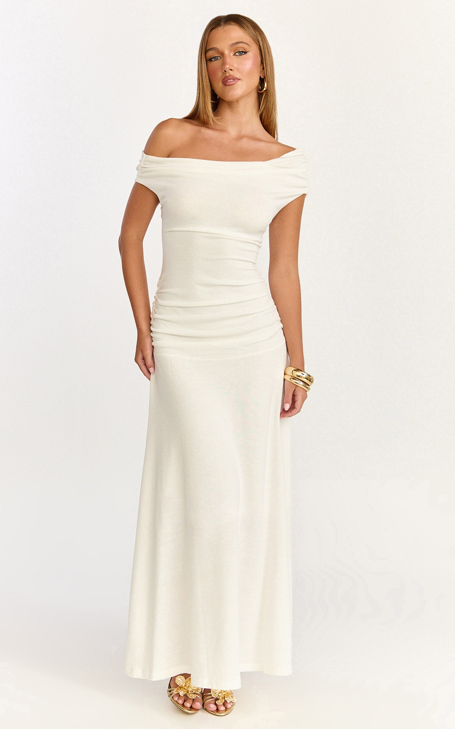 Ophelia Maxi Elbise - Omuzları Açık Büzgülü Fit & Flare Elbise - Kırık Beyaz