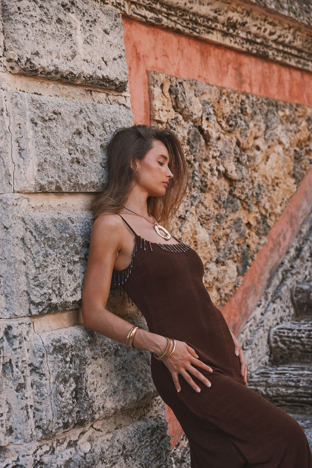 Serenade Espresso Kahve Boncuklu Maxi Elbise