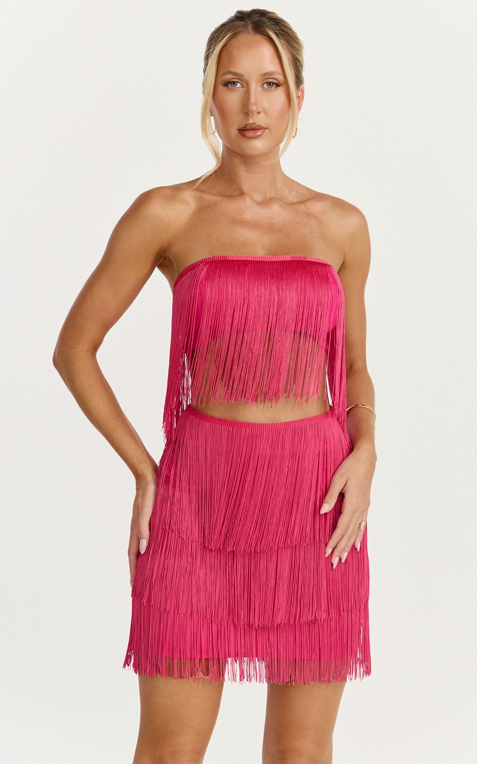 Siofra İki Parça Takım - Canlı Pembe Püsküllü Crop Üst ve Mini Etek Takımı