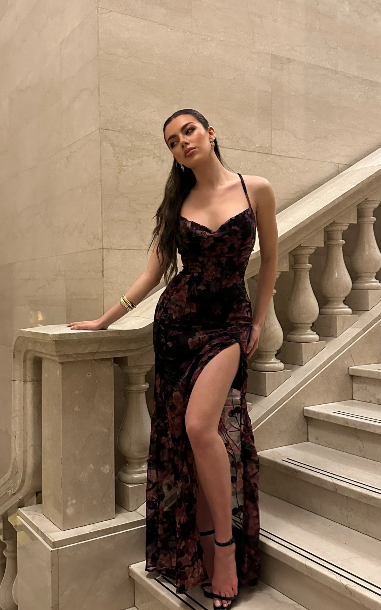 Aletta Maxi Elbise - Burn Out Çiçek Desenli Degaje Yakalı Çapraz Sırtlı Elbise